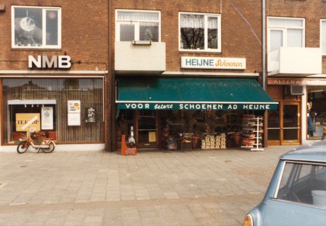 Zonstraat 12 Heijne schoenen 1977.jpeg