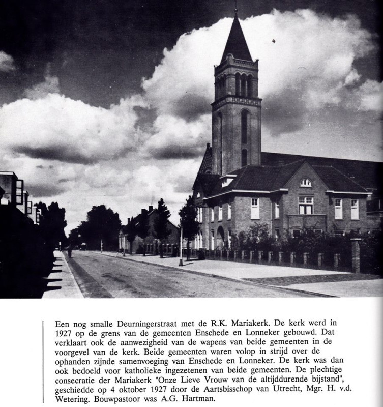Deurningerstraat 214  R.K. Mariakerk gebouwd in 1927.jpg