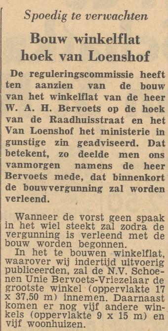 Van Loenshof 1-5 hoek Raadhuisstraat bouw winkelflat Bervoets Vriezelaar krantenbericht Tubantia 18-11-1955.jpg