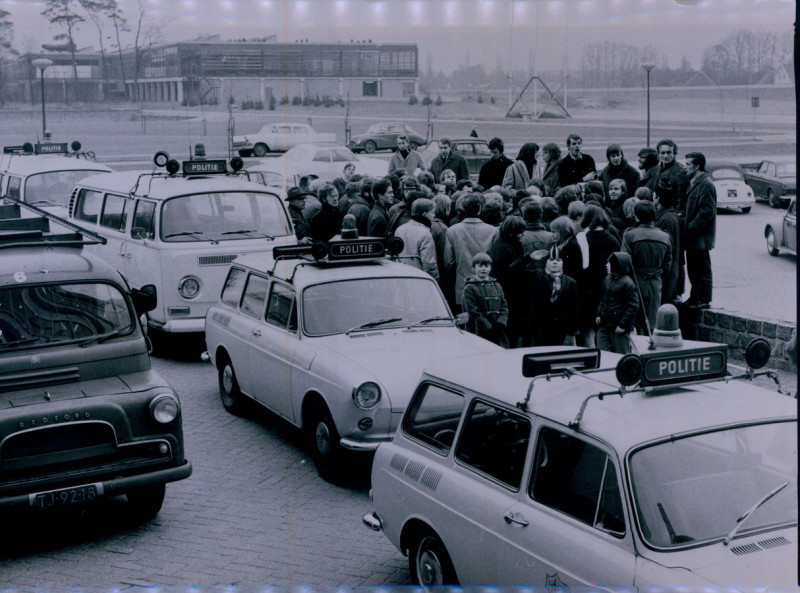 Technische Hogeschool Twente nu Universiteit Twente bezetting 22-1-1970.jpg