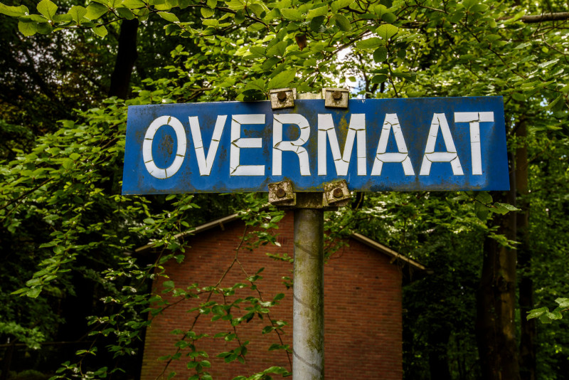 Overmaat straatnaambord.jpg