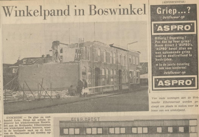 Wethouder Elhorststraat 100-108 sloop woningen voor winkelpand verfzaak Gebr. Drost krantenfoto Tubantia 24-1-1968.jpg