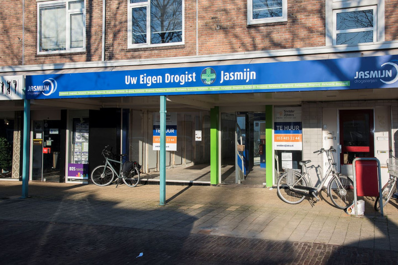 Ribbelerbrinkstraat 27 Jasmijn Drogist.jpg