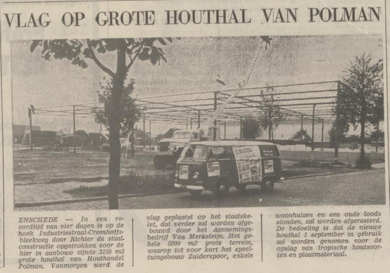 Cromhoffsbleekweg 81 hoek Industriestraat Houthandel Polman krantenfoto Tubantia 27-6-1974.jpg