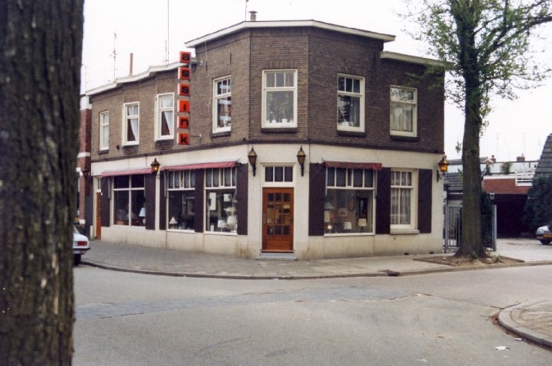 Wooldriksweg 47 winkel Assink Verlichting.jpg