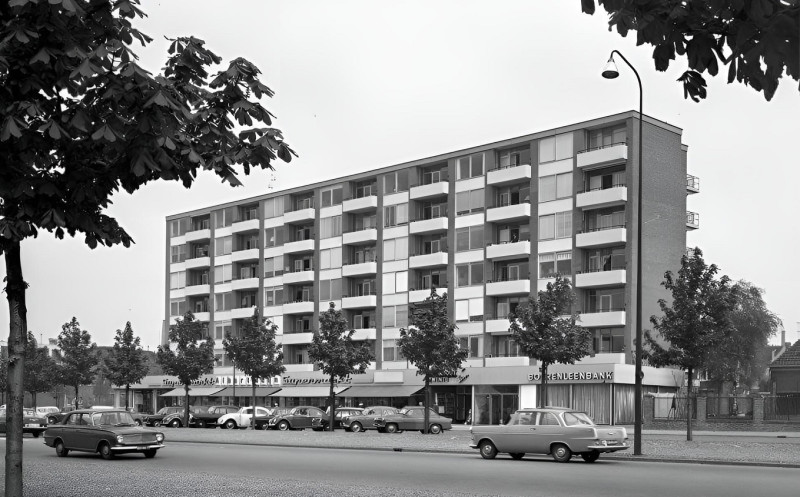 Boulevard 1945-335 Albert Heijn ..jpg