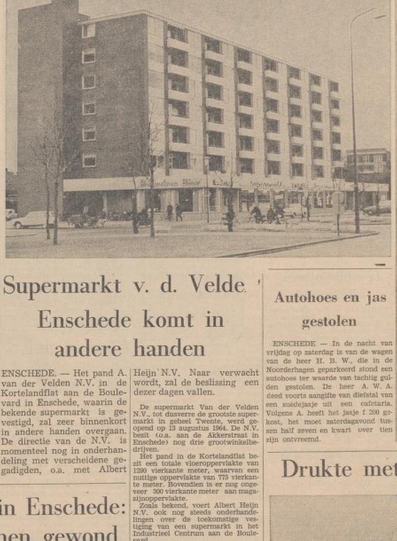 Boulevard 1945-335 Supermarkt v.d. Velde krantenbericht Tubantia 18-1-1965.jpg