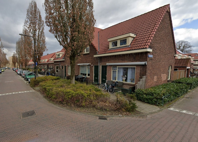 Cronjestraat 2 hoek Paul Krugerstraat okt. 2021.jpg