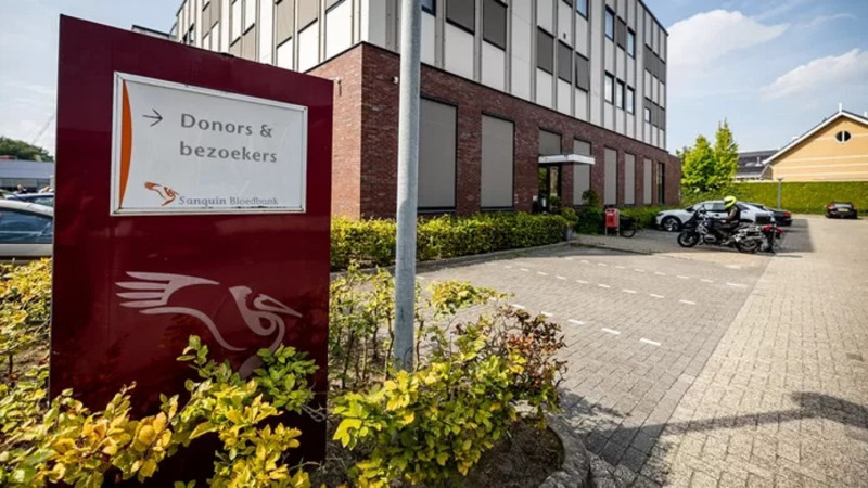Oosterstraat 2 bloedbank.jpg