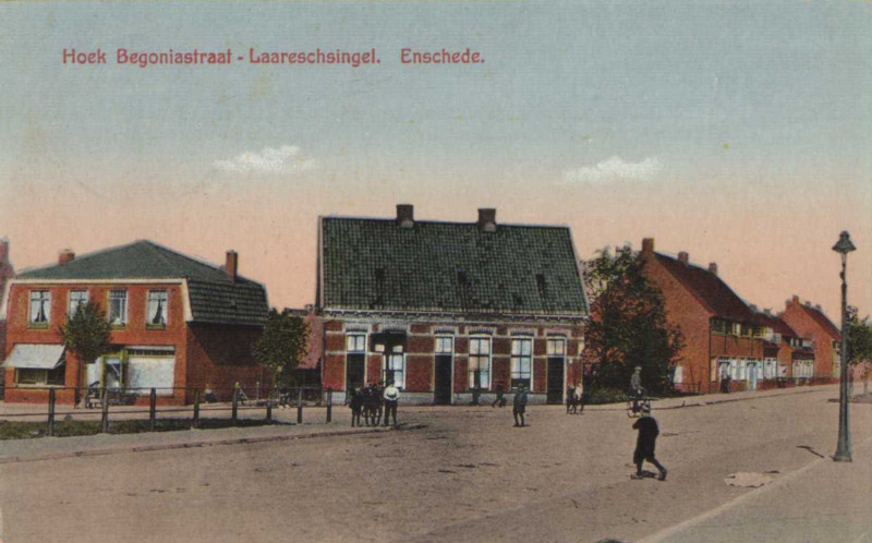 Begoniastraat 2 Hoek Laaressingel 1928.jpg