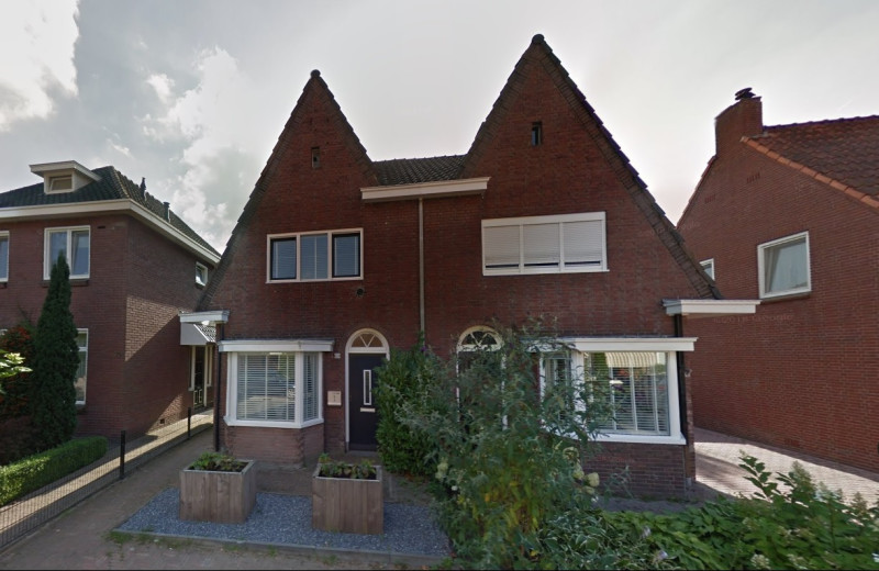Bergweg 33-35 woningen bouwjaar 1935 foto sept. 2016.jpg
