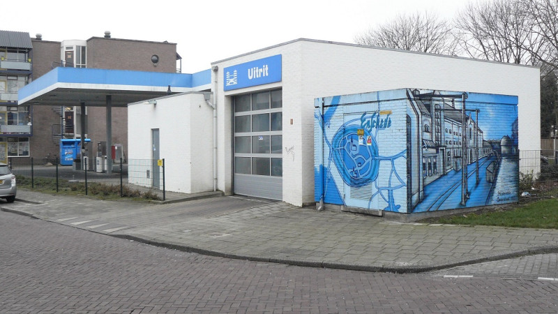 Minkmaatstraat 81 muurschildering geplaatst naar een initiatief uit 2013 van Gerrie Welcker. 11-3-2016.jpeg