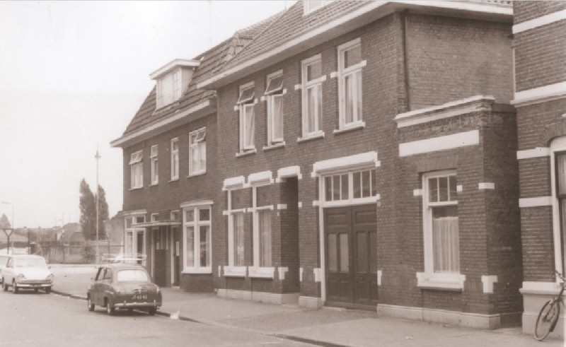 Blekerstraat 5-7-9 woningn 1967.jpg