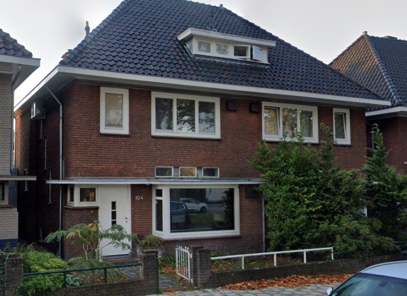 Boddenkampsingel 102-104 woningen bouwjaar 1903  foto okt. 2022.jpg