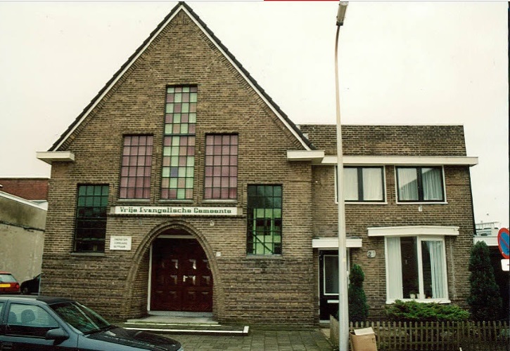 Boddenkampstraat 2a en 2b Vrije Evangelische Gemeente 1990.jpg
