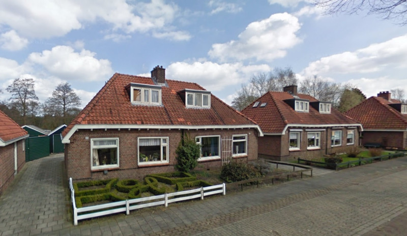 Boekelosestraat 134-136 woningen bouwjaar 1923 foto maart 2009.jpg
