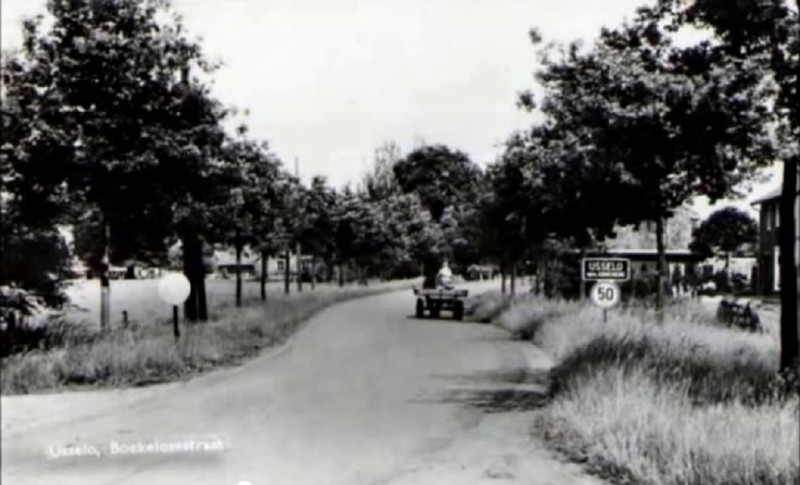 Boekelosestraat 53 rechts fam. Wassink Usselo.jpg