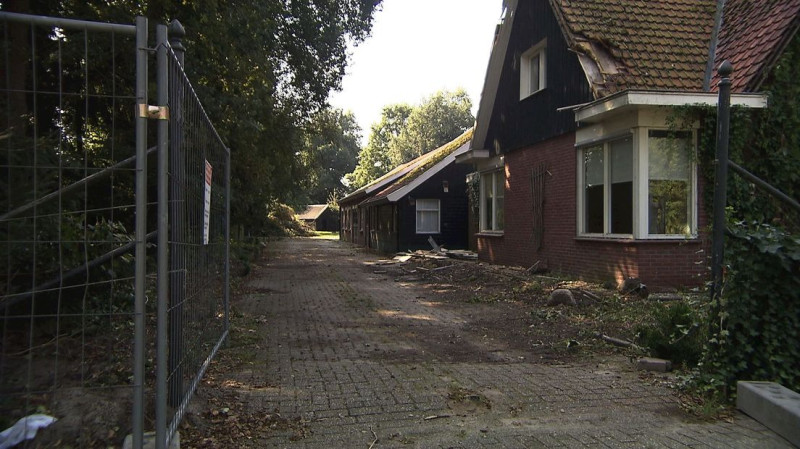 Boekelosestraat 191 sloop woning  fam. Haarman ivm aanleg N18.jpg