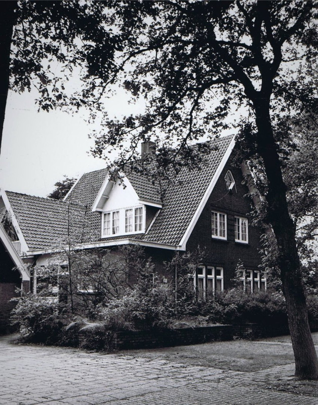 Boekelosestraat 399 pand huisarts.jpg