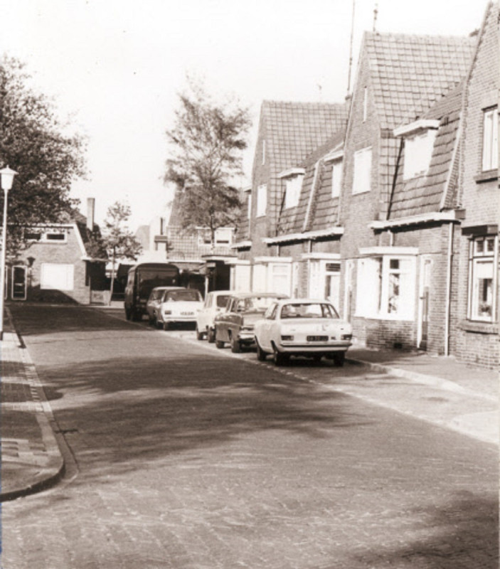 Boekweitstraat 7-9-11-13-15-17 Woningen na aanleg van parkeerhavens.jpeg