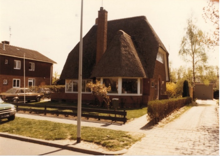 Bolhaarslaan 69 woningen 1977.jpg