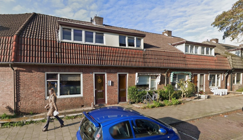 Borneostraat 41-43-45-47 woningen bouwjaar 1926 foto november 2020.jpg
