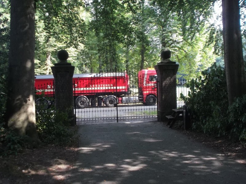 Oldenzaalsestraat 591 landhuis Het Amelink bomenpark (5).JPG