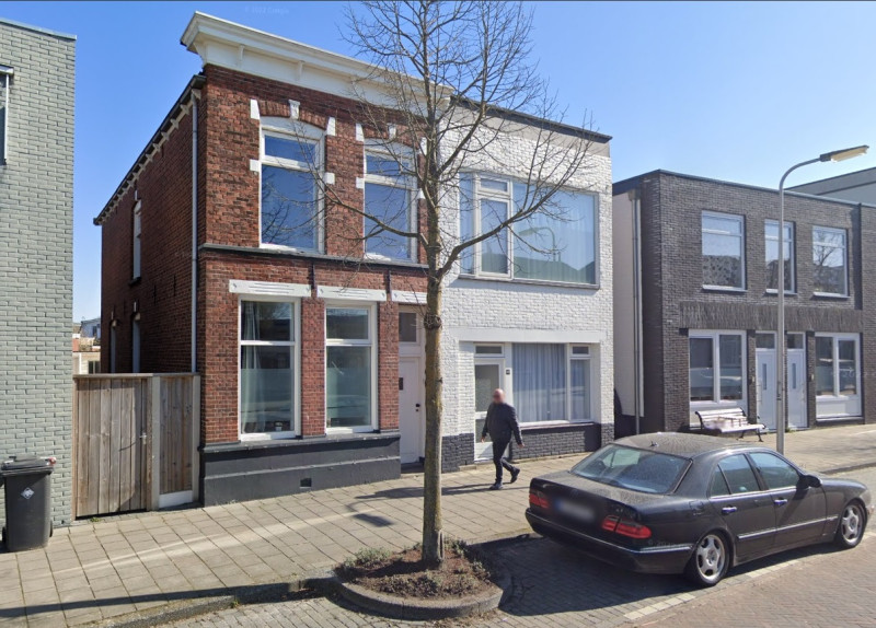Brinkstraat 115-117 pand bouwjaar 1912 foto maart 2022.jpg
