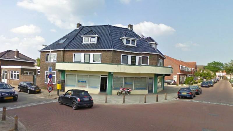 Brinkstraat 169-171 hoek Javastraat en Timorstraat panden bouwjaar 1930 foto mrt 2009.jpg