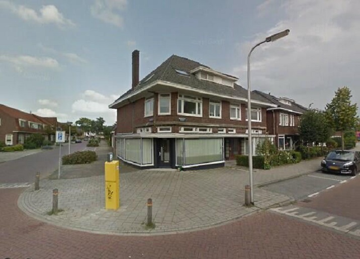 Brinkstraat 173-175 hoek Javastraat.jpg