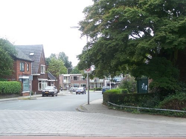 Brinkstraat 255  hoek Hogelandsingel.jpg