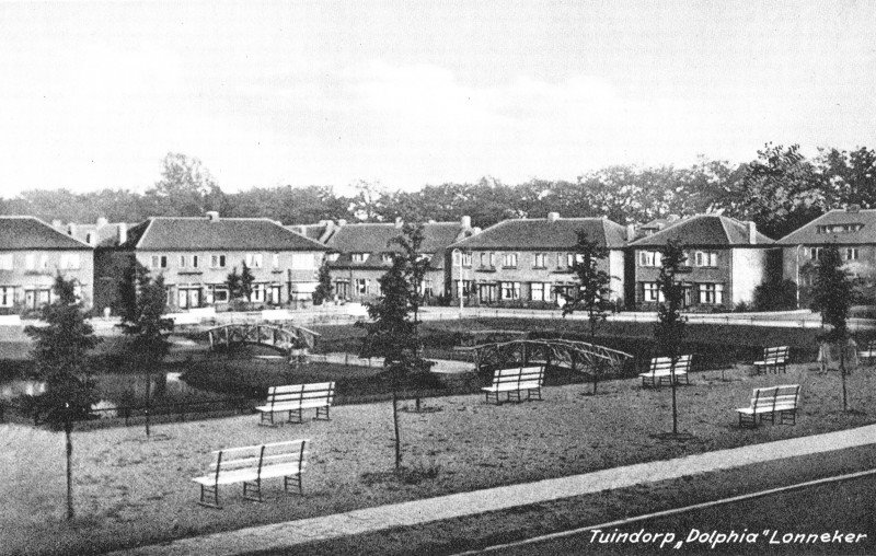 Transvaalplein 2 dolphia tuindorp 1920.jpg