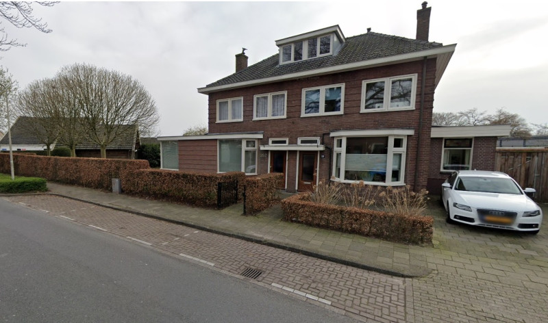 Brinkstraat 350-352 woningen bouwjaar 1931 foto 2022.jpg