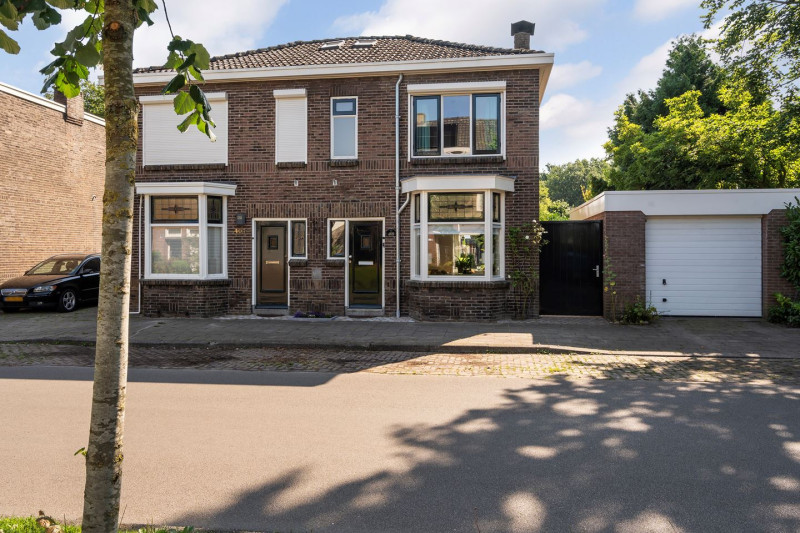 Brinkstraat 407-409  woningen bouwjaar 1928.jpg