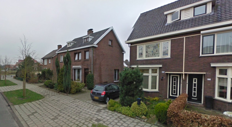 Brinkstraat 438-440 woningen 1929 foto 2009.jpg