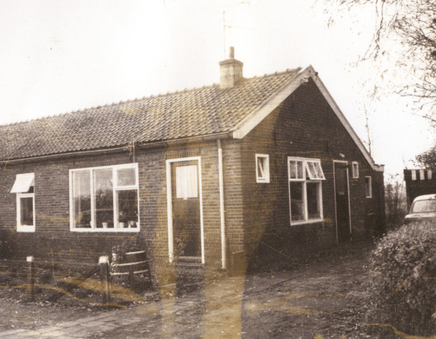 Broekheenseweg 104 gemeentewoning 1975.jpeg