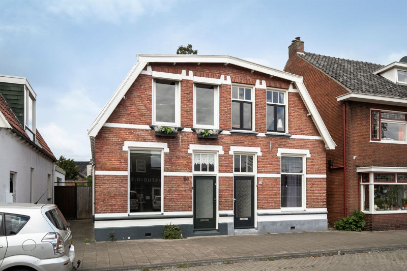 Broekheurnerweg 48-50 woningen bouwjaar 1912.jpg