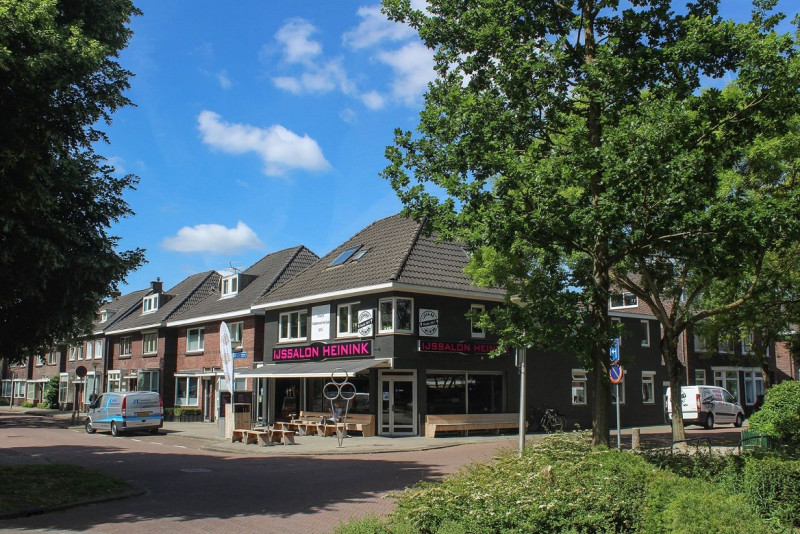 Wethouder Elhorststraat 2-4-6-8-10-12 vroeger Broekheurnerweg 112-114-116-118-120 hoek Zuiderstraat.jpg