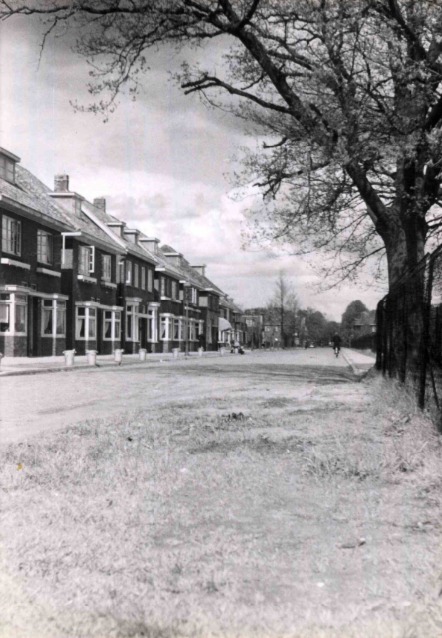 Broekheurnerweg 112 e.v. later Wethouder Elhorststraat 2 e.v..jpg