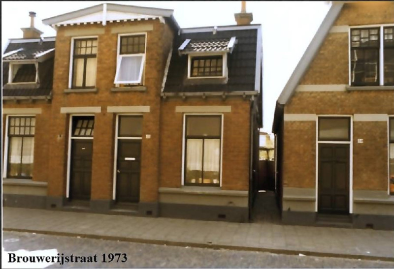 Brouwerijstraat 34-36-38 woningen 1973.jpg