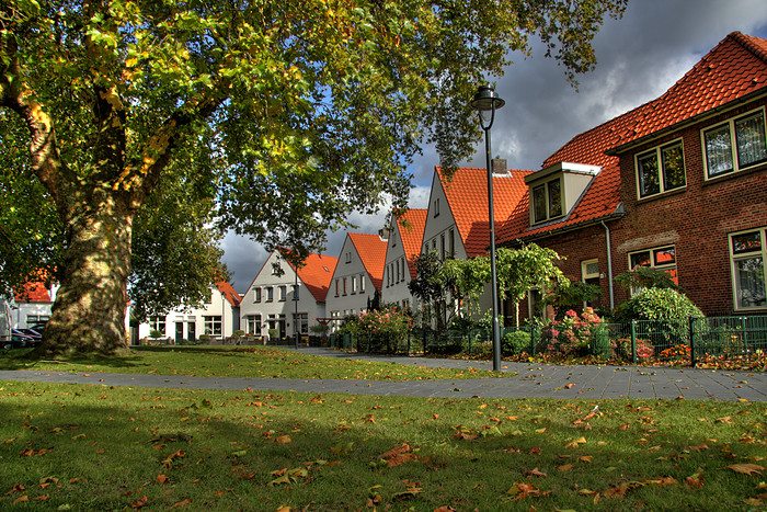 Buitenweg 35-45 pleintje vanuit eendenparkje.jpg