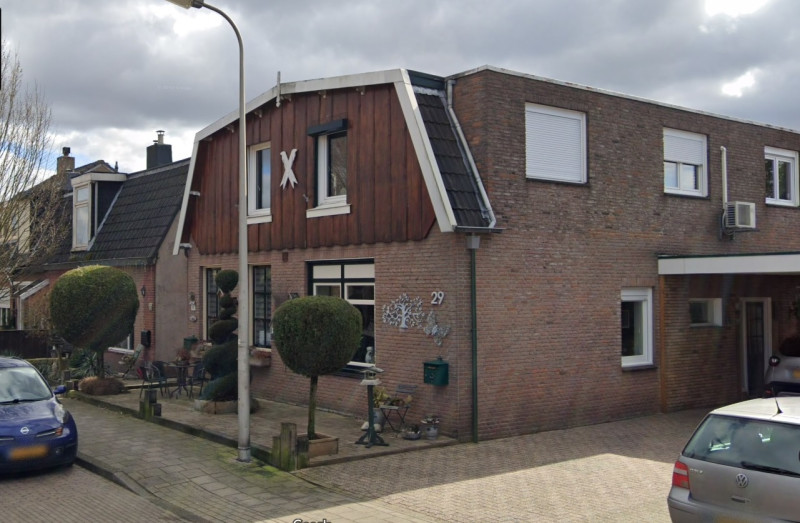 Bultsweg 27-29 woningen bouwjaar foto 2021.jpg