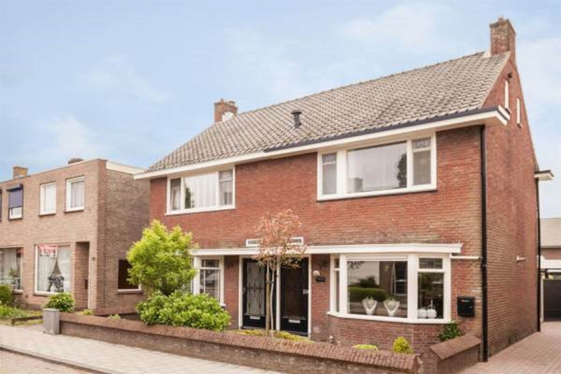 Bultsweg 75-77 woningen bouwjaar 1938.jpg
