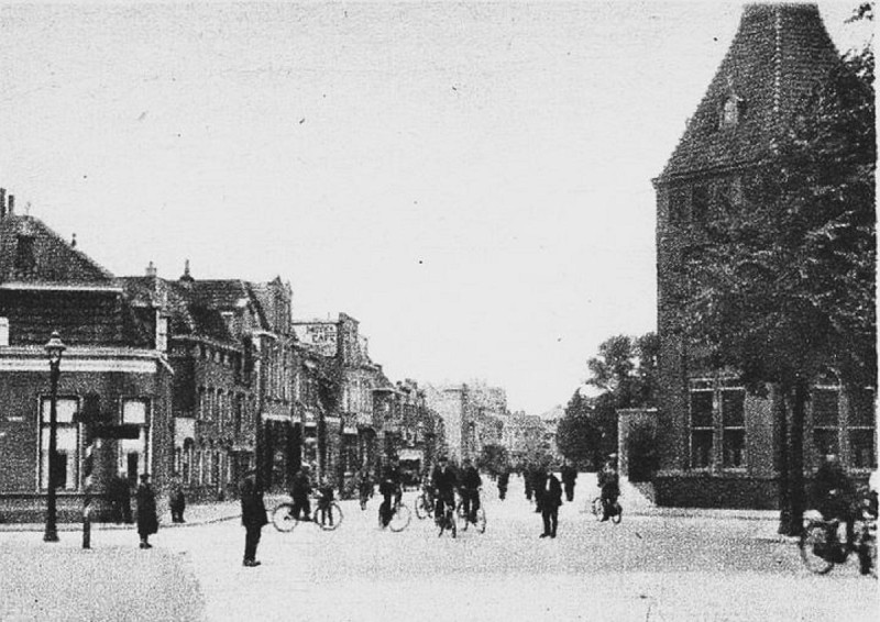 Getfertstraat 36 hoek Beltstraat links later C.F. Klaarstraat 36.jpg
