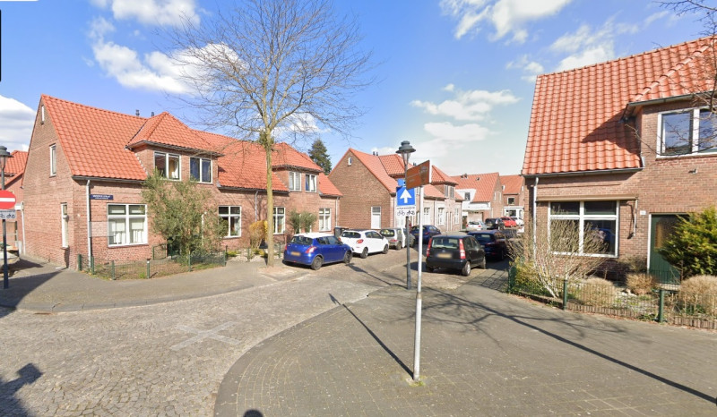 Calicotstraat 16 hoek Snelspoelstraat.jpg