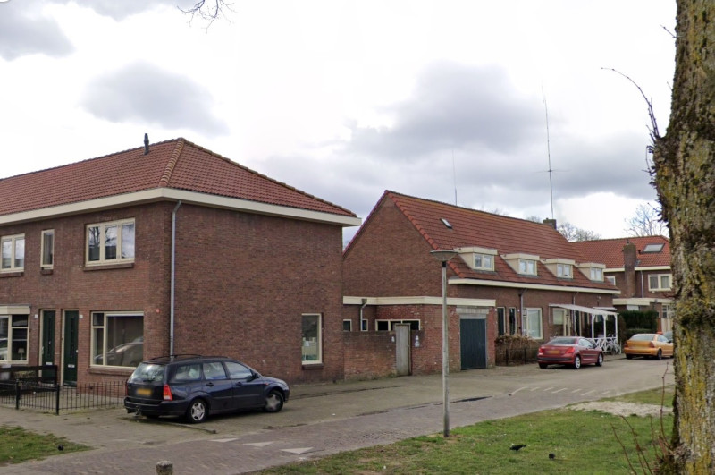 Christiaan de Wetstraat 1-3-5-7 vanaf Slankweg foto 2021.jpg