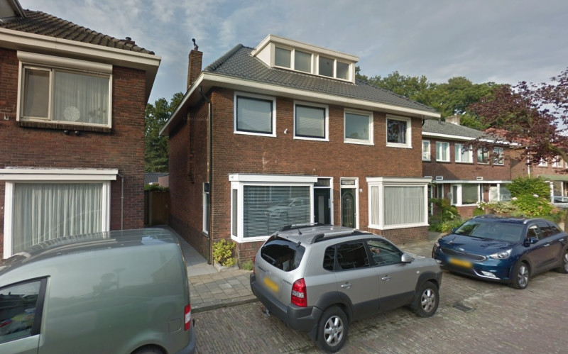 Crocusstraat 23-25 woningen bouwjaar 1937 foto 2017.jpg