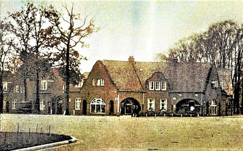 pathmossingel hoek haaksbergerstraat bombardement.jpg