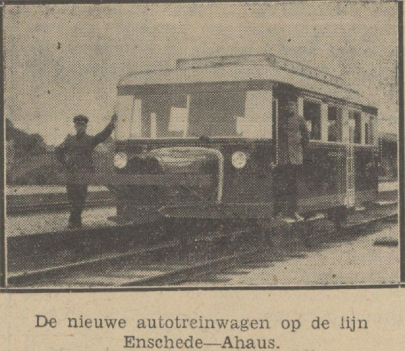 Zuiderspoorstraat Station zuid railbus lijn Enschede-Ahaus krantenfoto 19-5-1933.jpg