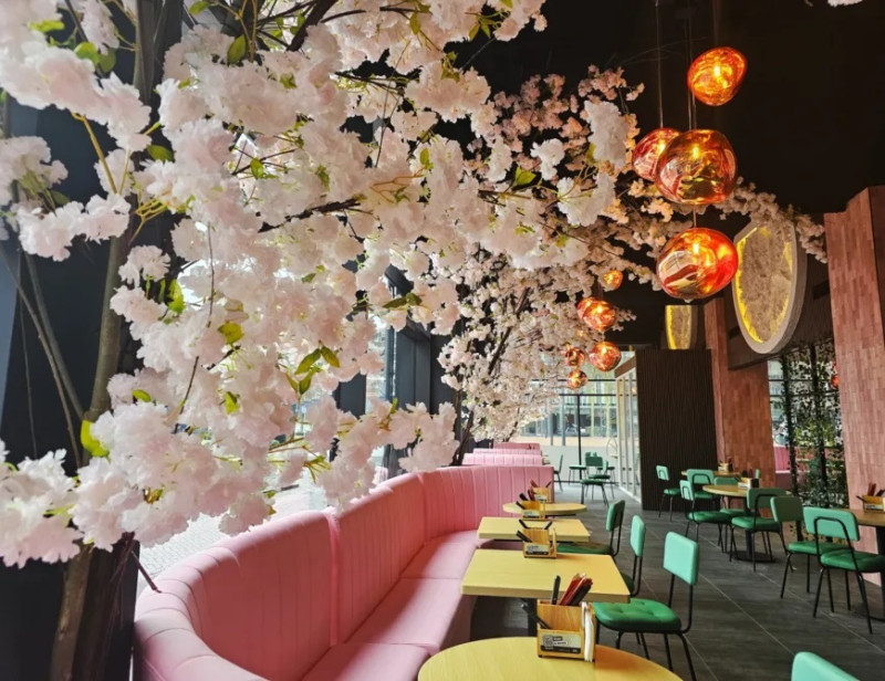 Koningsplein 11 Aziatisch restaurant Big Rabbit interieur.jpg